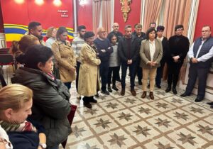 Minuto de silencio por las víctimas de la DANA en la Comunidad valenciana y la provincia de Albacete Minuto de silencio por las víctimas de la DANA en Valencia y Albacete