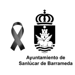 EL AYUNTAMIENTO DE SANLÚCAR SUSPENDE SU AGENDA EN FITUR 2026 POR LA TRAGEDIA FERROVIARIA DE ADAMUZ Luto municipal